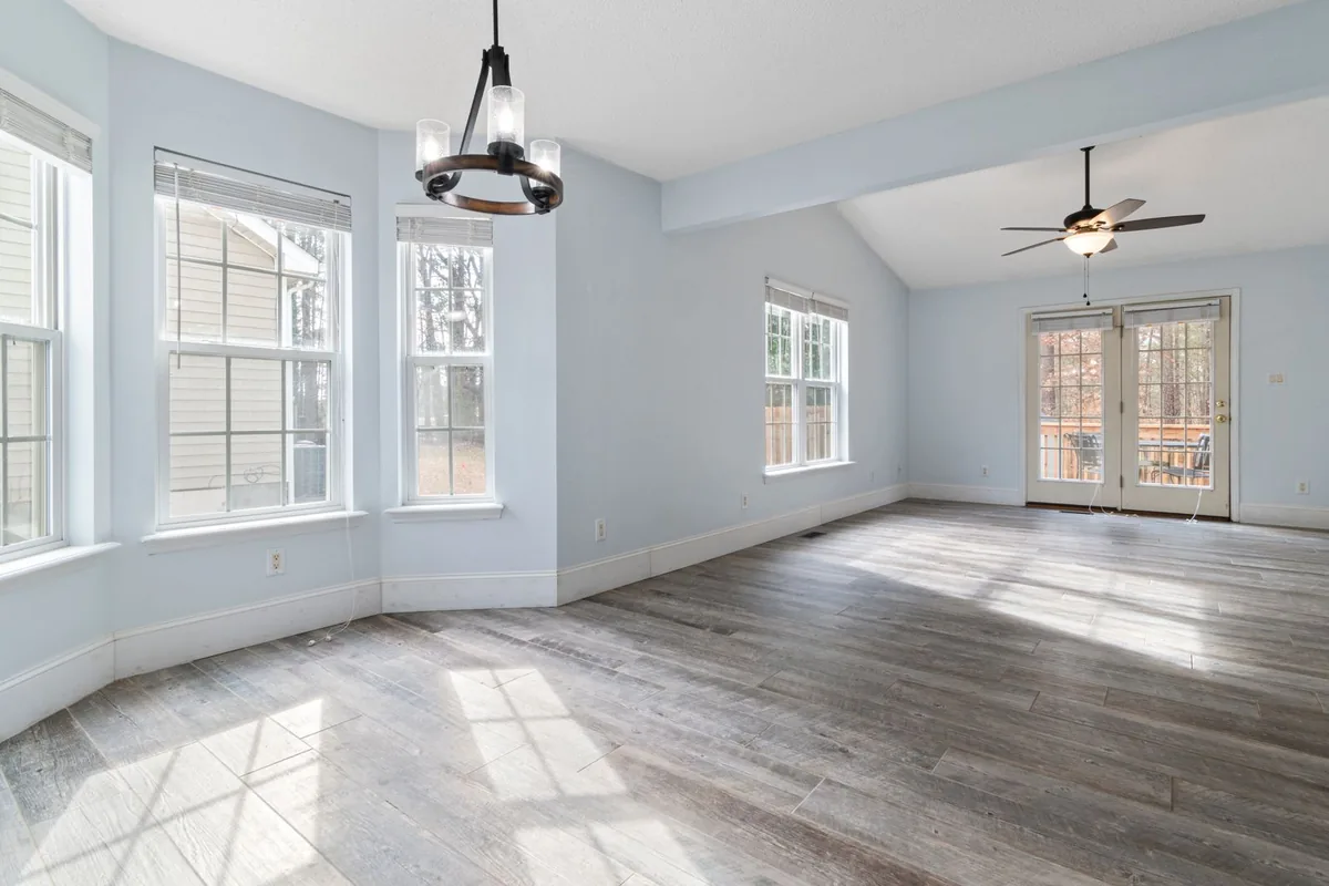Clean, safe room after biohazard cleanup in Shelter Island, NY